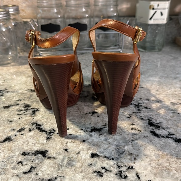 Michael Kors heels - Picture 6 of 12